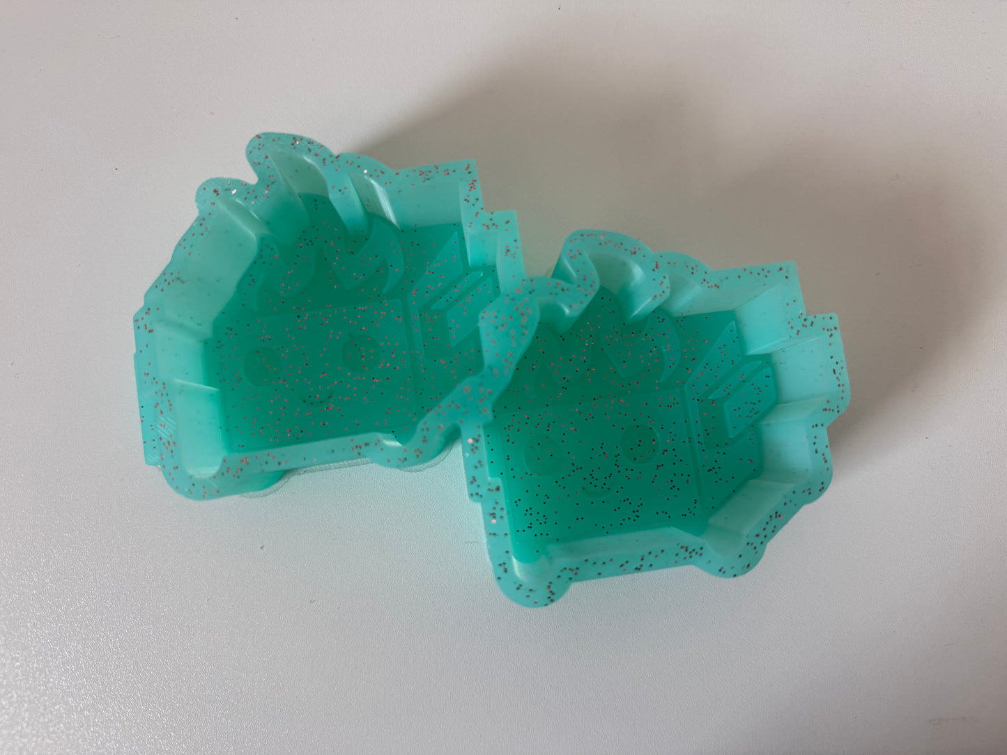 dumpster fire vent clip B GRADE mold