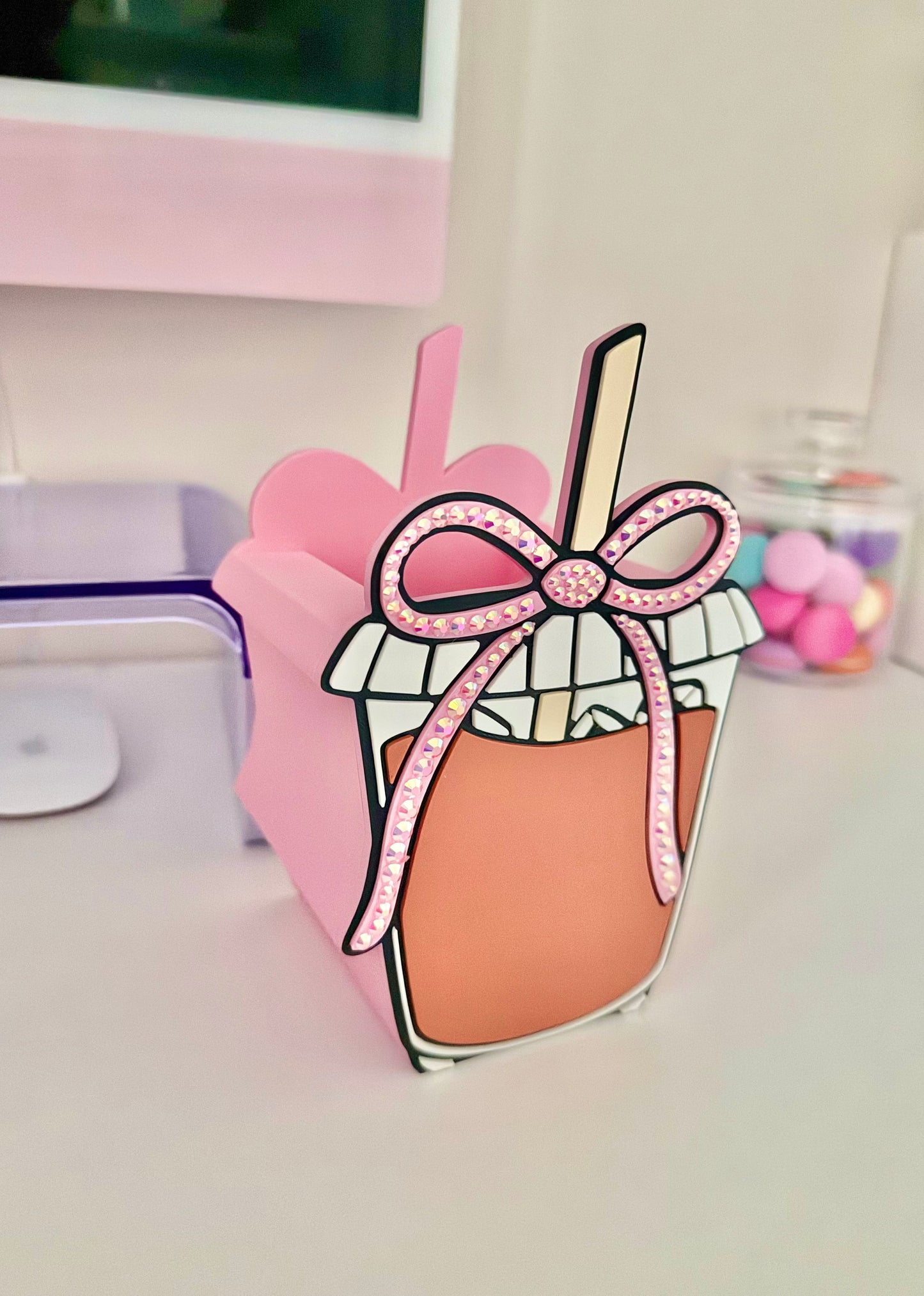 Ice Coffee w/rhinestones pen/ makeup bush holder