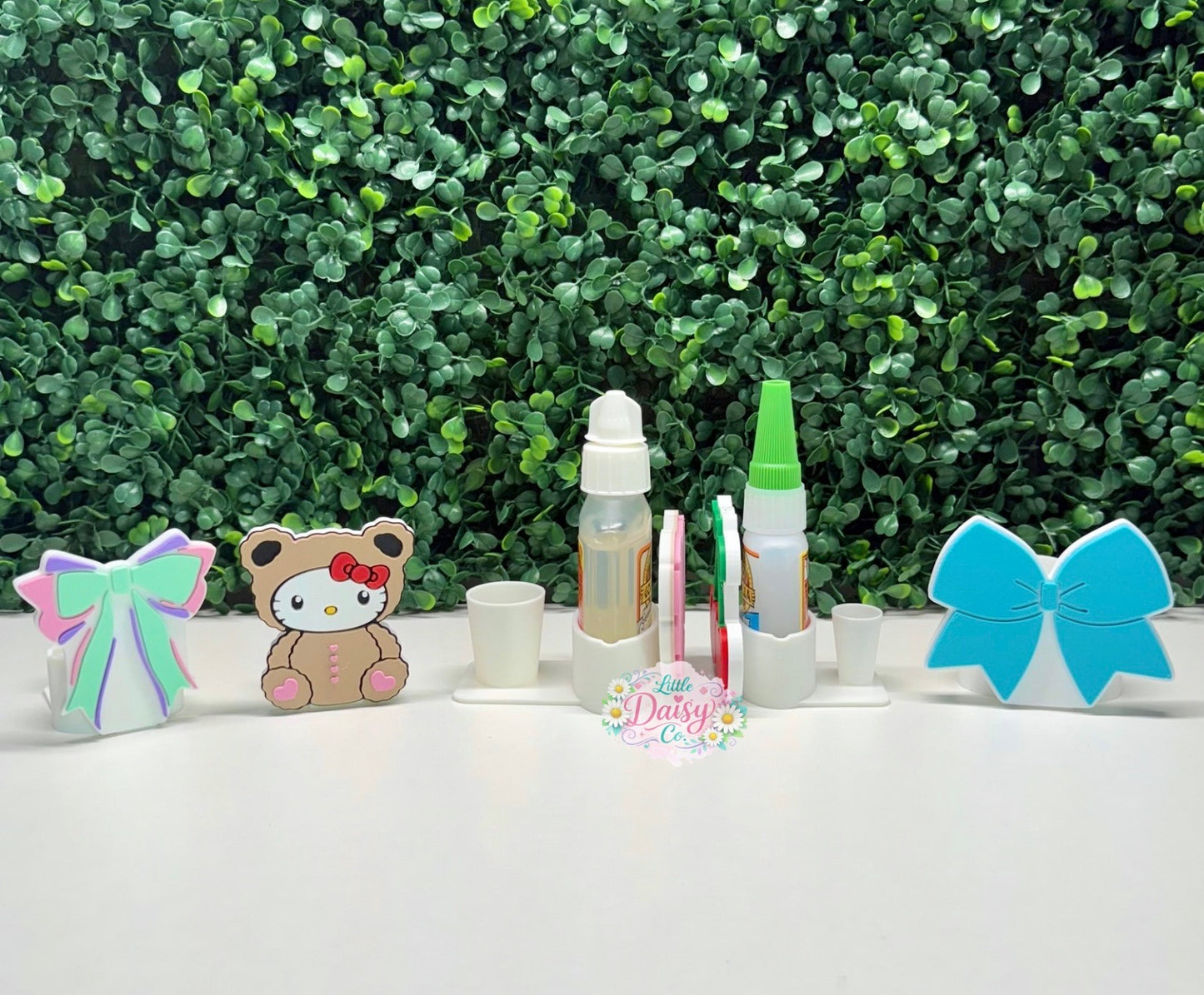 Interchangeable Gorilla Glue Holders