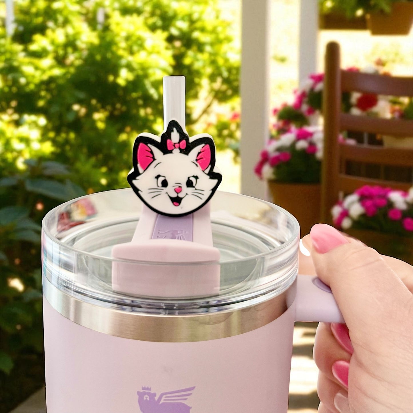 Cat straw topper