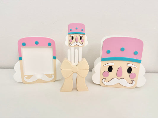 Nutcracker stationary set