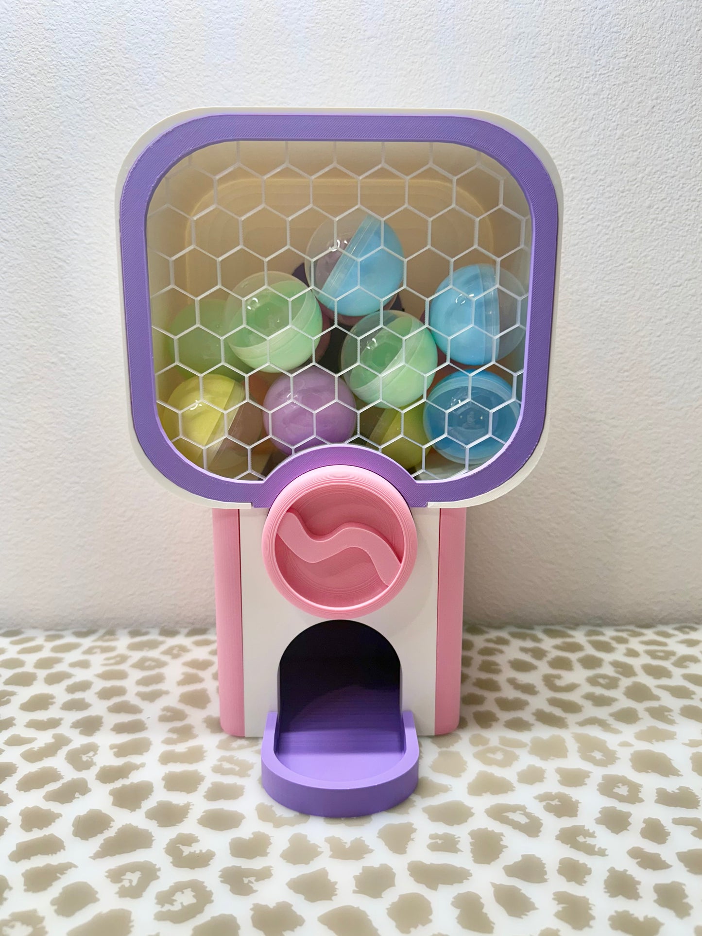 Ball Capsule Vending Machine